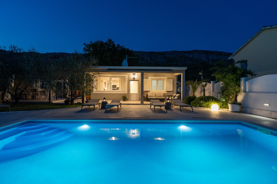 Introducing Villa Tugarka, a stylish and modern single-story villa