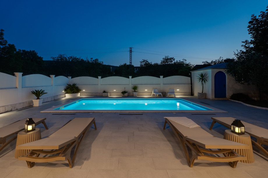 High-speed WiFi is available throughout, and the entire property is fully air-conditioned for your comfort