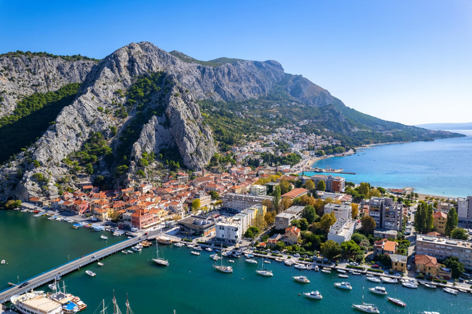 You can take a short 10-min drive to the sandy beach in Omiš, or explore the pebble beaches in the Omiš area where the sea in this area is crystal clear and warm