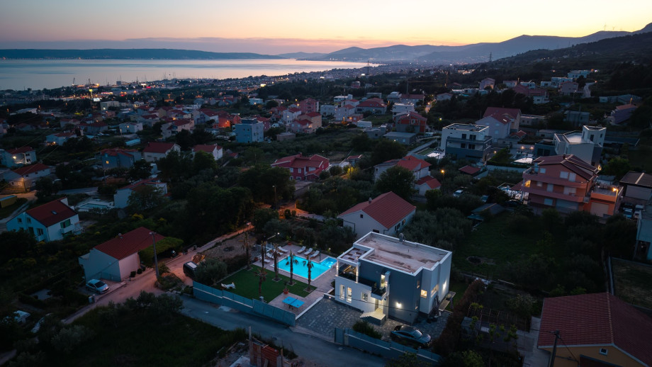 Villa Stanka offers a very comfortable accommodation for 8+2 people