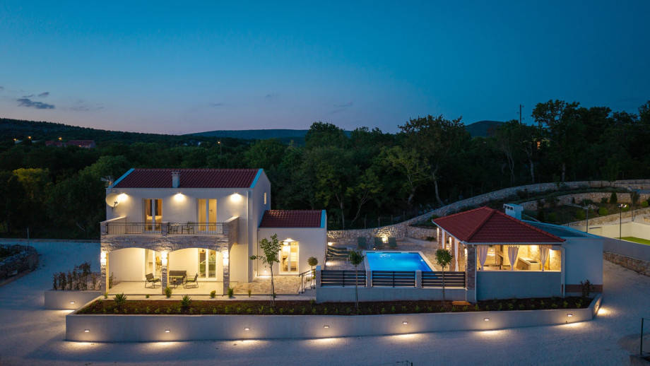 Villa Domus Alba is very well organized, and all offered is exclusively for you