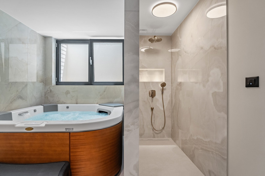 Spa Zone located on the lower ground floor