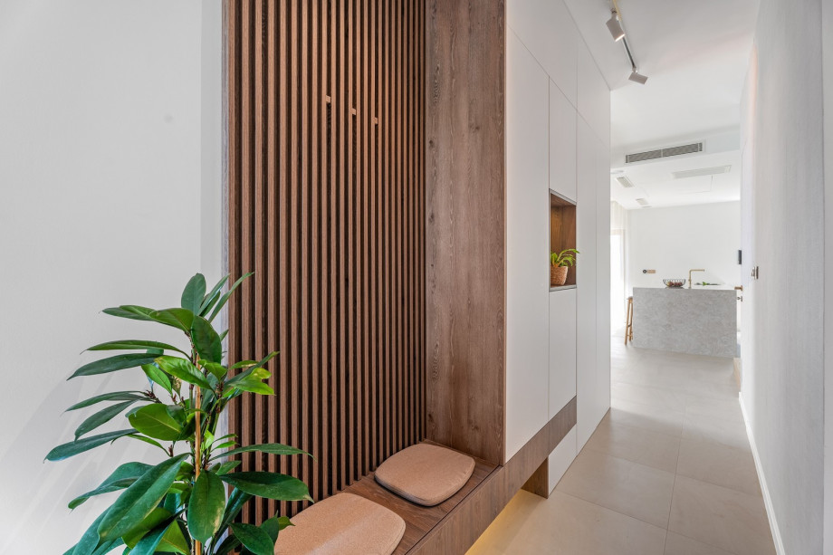 Within the garage area is a table tennis and pilates ball that can be accessed from both the inside and the outside.