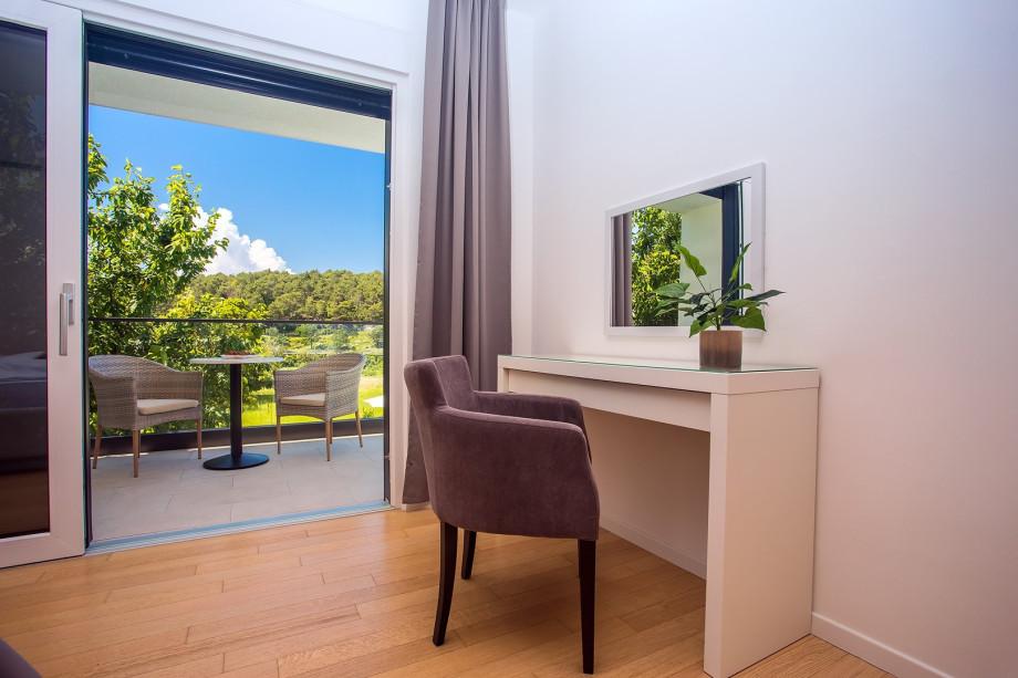 Bedroom No4 with super-king size 200cm x 220cm, TV, A/C, en-suite bathroom