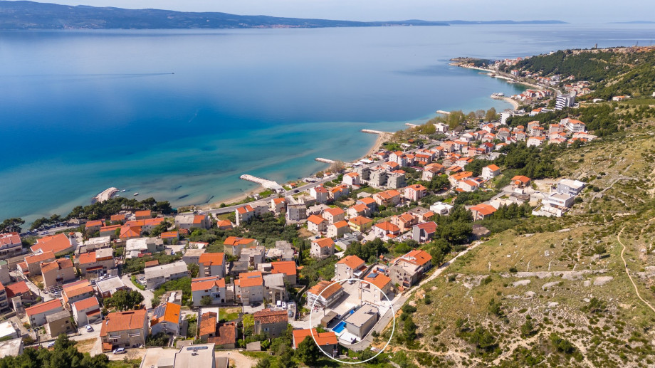 The possition of Villa Hill in Duce