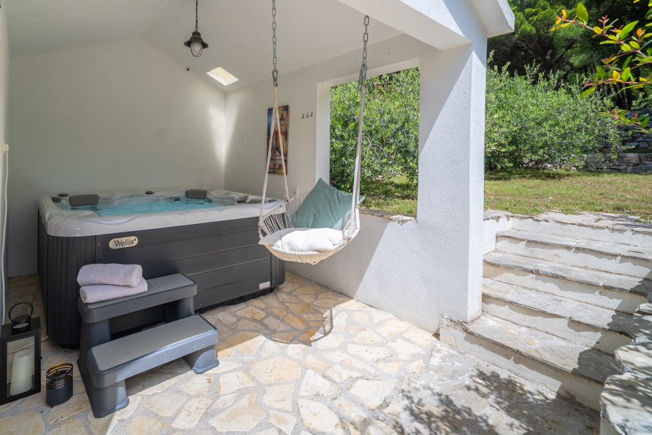 relaxing Whirlpool (Hot Tub)