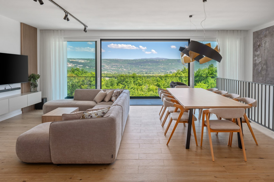 The villa is fully air-conditioned, offers a free wifi, and boasts two beautifully furnished living rooms and two fully equipped kitchens