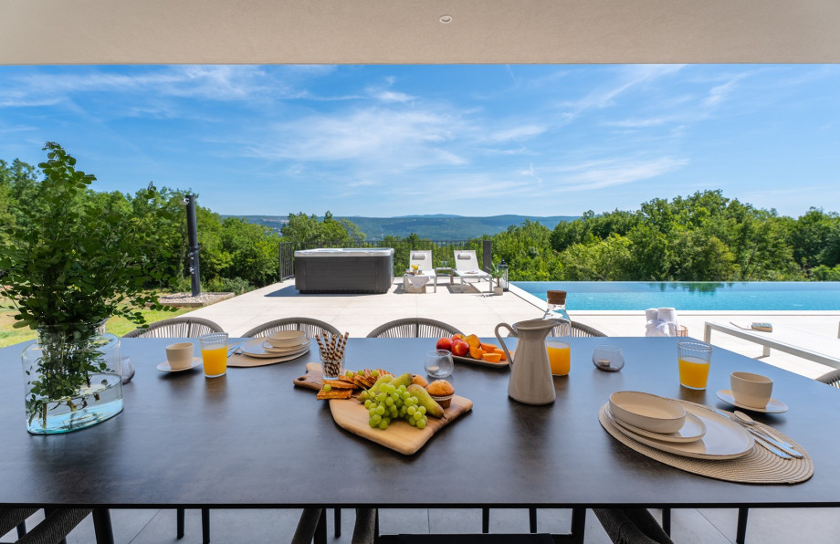 Come and taste a piece of Mediterranean heaven