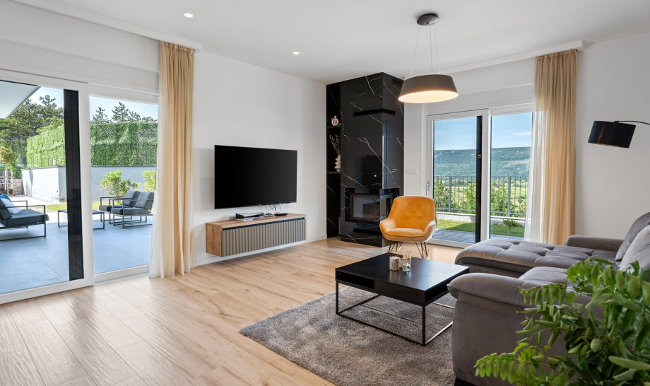 Zusätzlich gibt es auf dem Schlafsofa im Wohnzimmer zusätzlichen Schlafplatz für 2 weitere Gäste