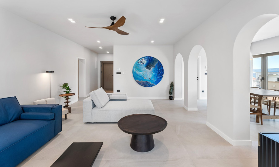 The first floor offers a very stylish living/dining area with a fully equipped kitchen (49sqm)