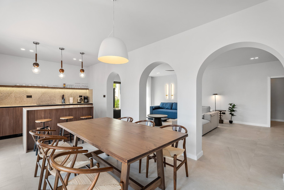 A fully equipped kitchen that has all the amenities you need for your culinary expertise