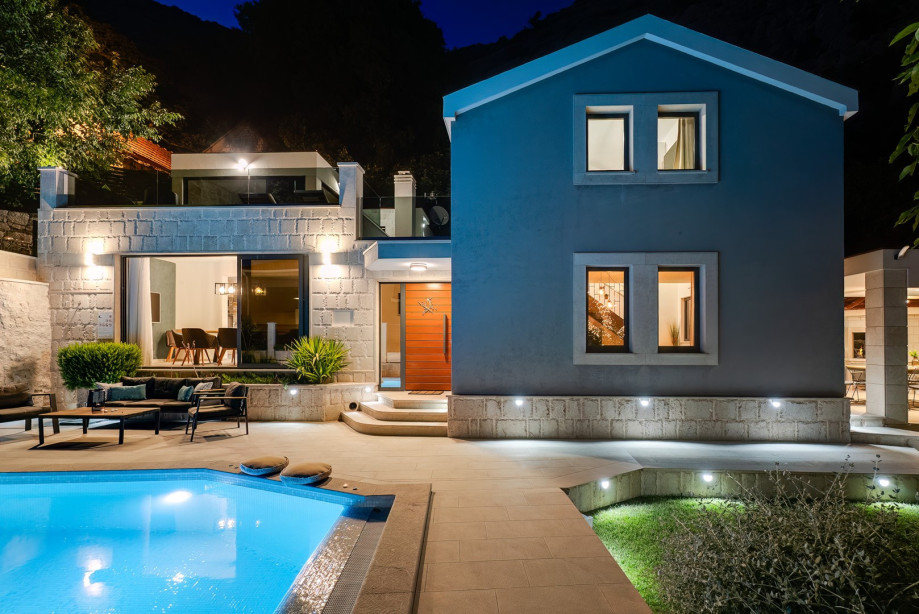 Villa Falcon House is very well organized, and all offered is exclusively for you