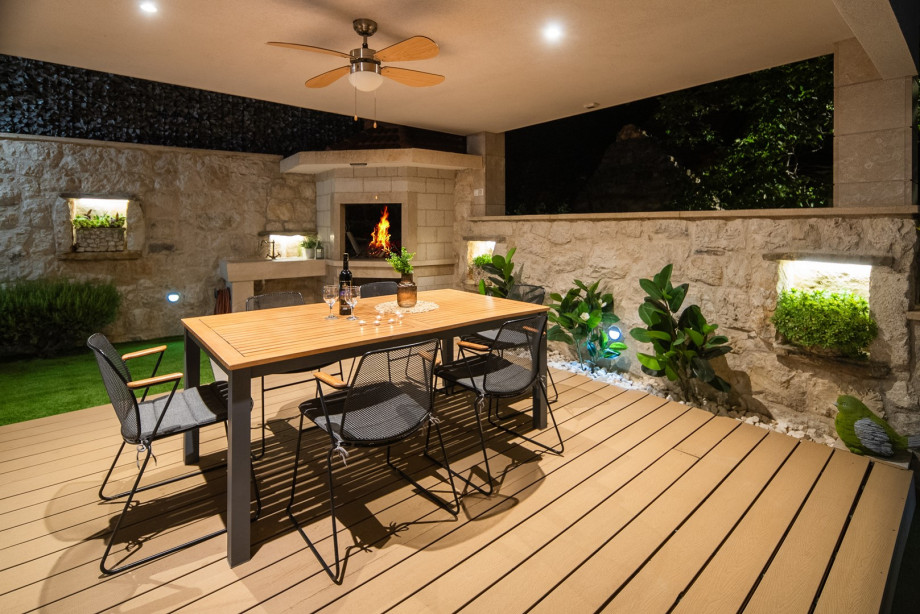 Come and taste the unspoiled and easy way of living in the Dalmatia