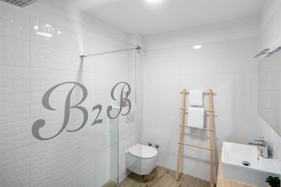 Shared bathroom on the ground floor