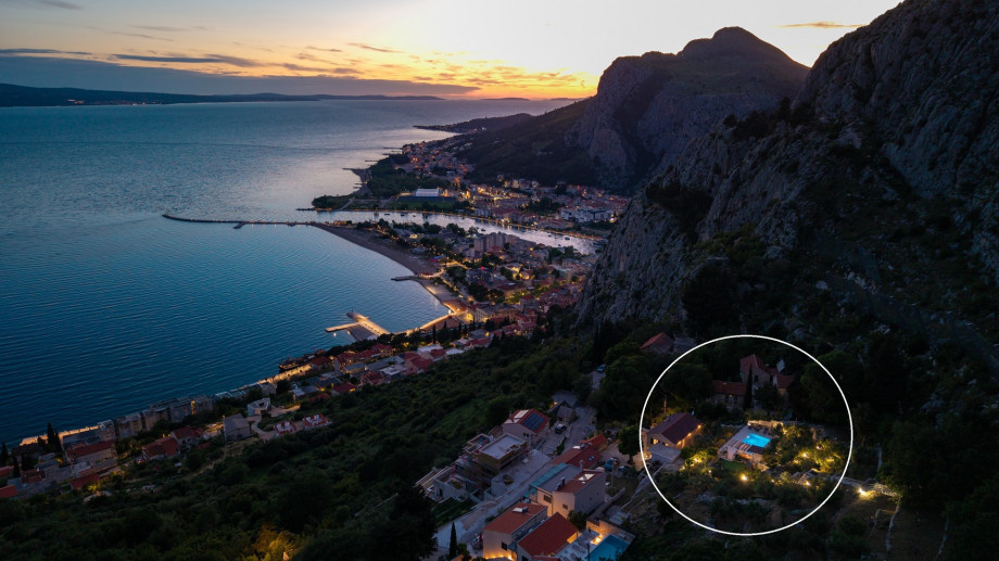 Marked position of the Villa, located 1,5km from the beach