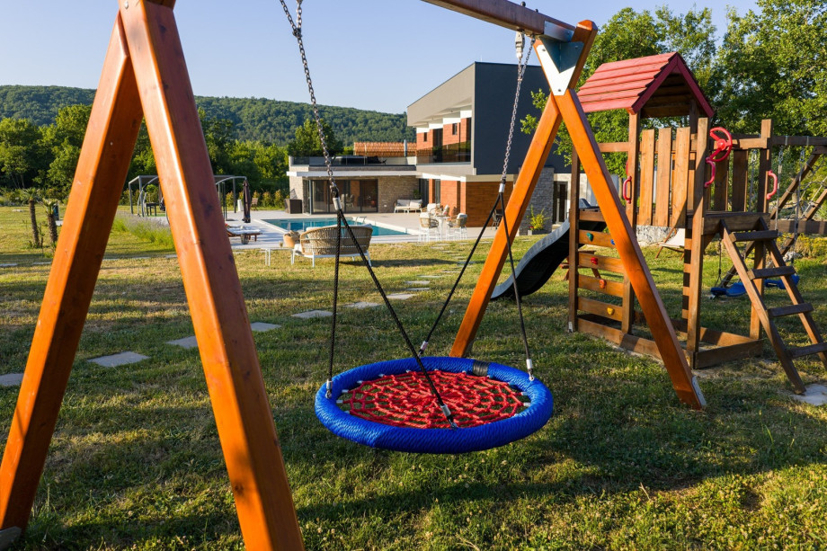 All offered is exclusively for you and located in the amazing surroundings with 50 shades of green