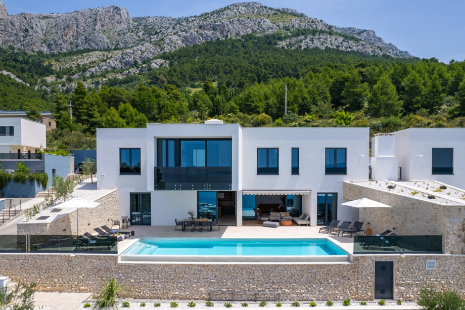 Perfect home away from home for family gatherings or a group of friends that are seeking a relaxed or active holiday in Croatia