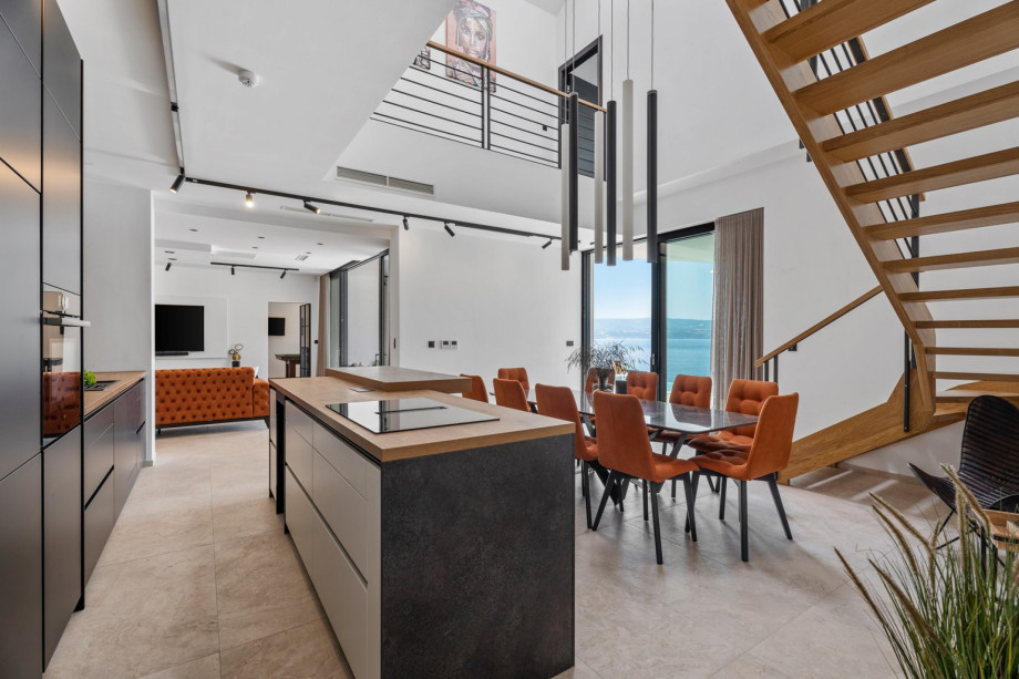 Fully equipped kitchen (38sqm) with all the amenities a modern guest needs for a comfortable stay (a Microwave, a Toaster, a Kettle, a capsule Julius Meinl coffee machine...),