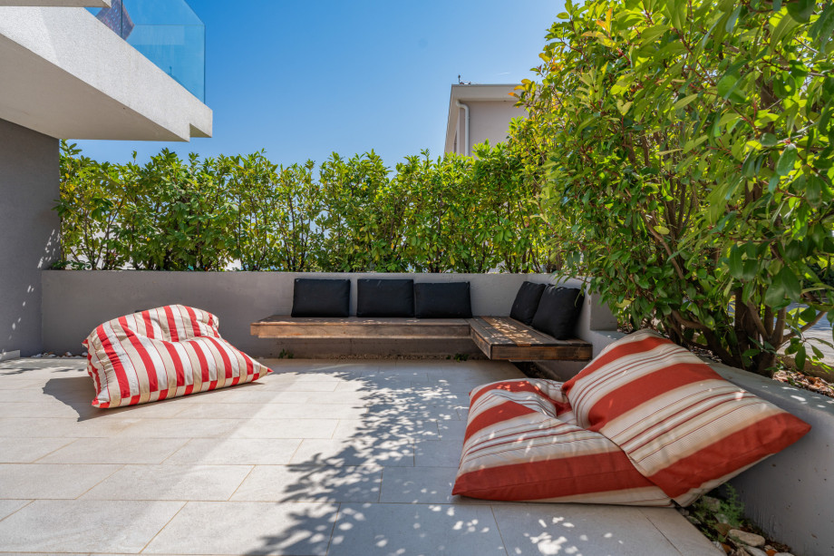 A terrace with a cozy lounge with a sea view (access from bedrooms No.1 and No.2)