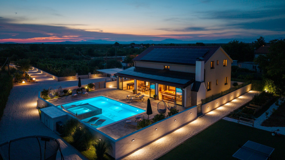 Luxury Villa Meden Dol – A Hidden Gem Near Krka National Park