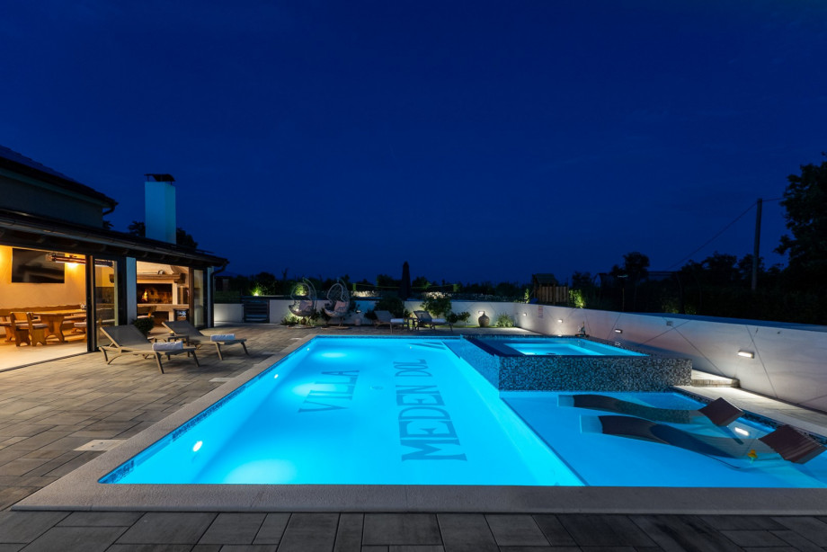 Villa Meden Dol with heated pool, Hot-Tub, 2 Saunas