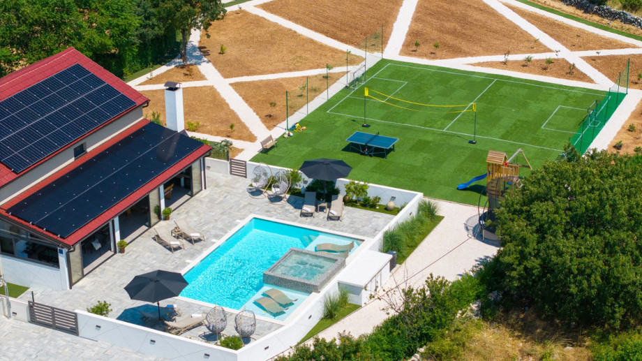 The play area is perfect for fun and active play, offering excitement for all ages