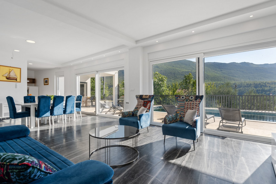 Cozy space for relaxation and entertainmen