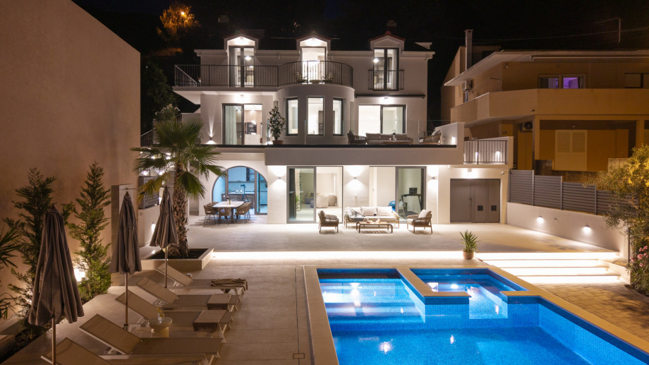 With accommodations for up to 12 guests, this fully air-conditioned villa is perfect for family vacations or gatherings with friends.