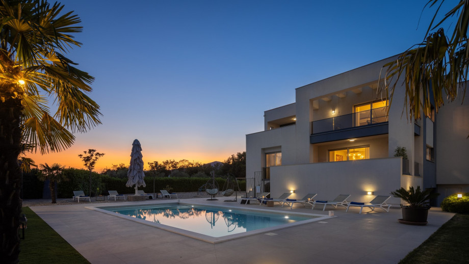 Exclusive 5- star villa Marijeta with Tennis court