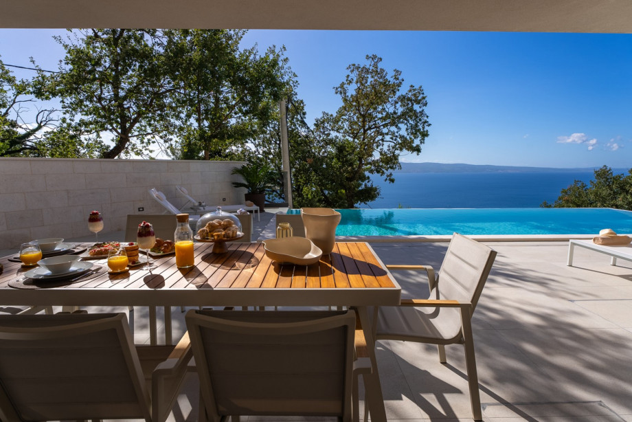 Perfect home-away-from-home, your private and luxurious oasis.