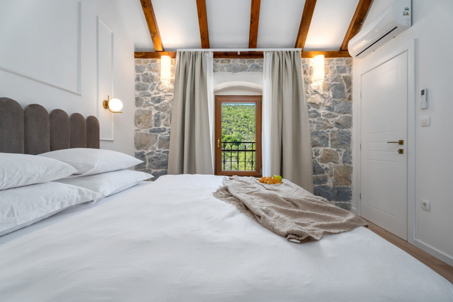 Bedroom NO2 (13sqm) with air-conditioning, and a TV