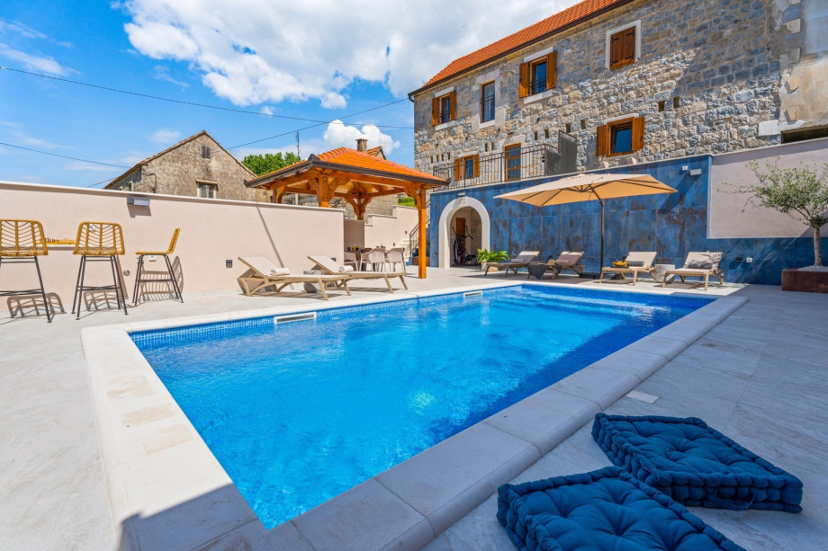 Charming Villa Perina with a private pool