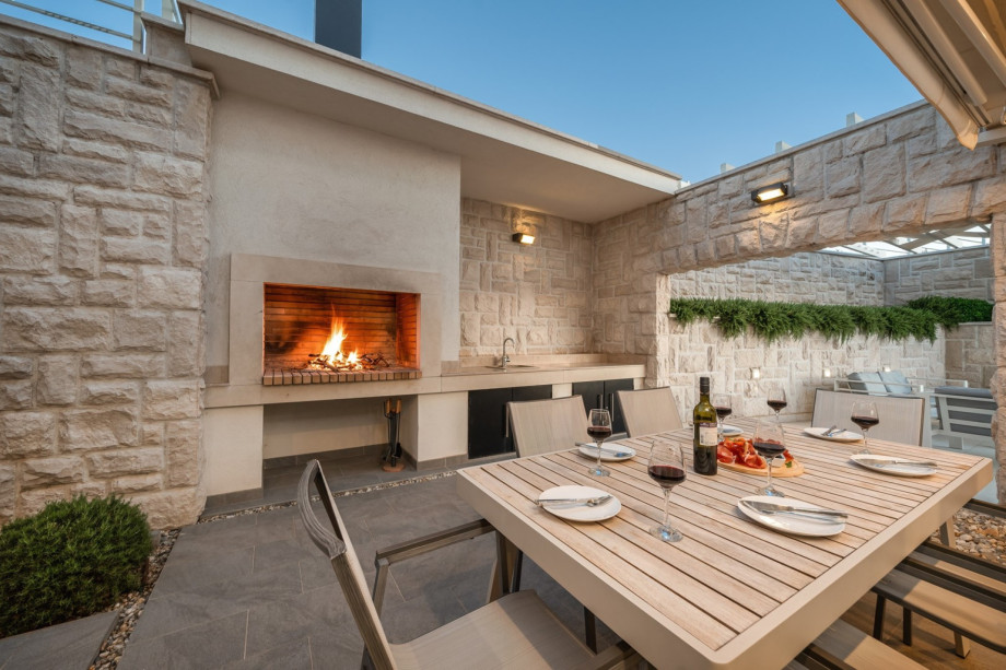 A barbecue area offers the option of grilling up delicious meals with your choice of wood or charcoal