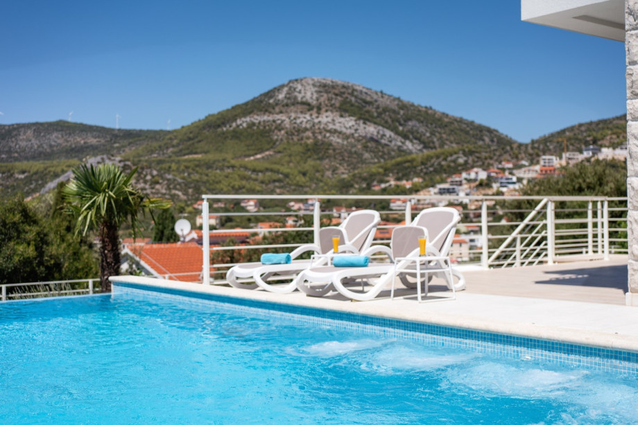 Deck area with sunloungers