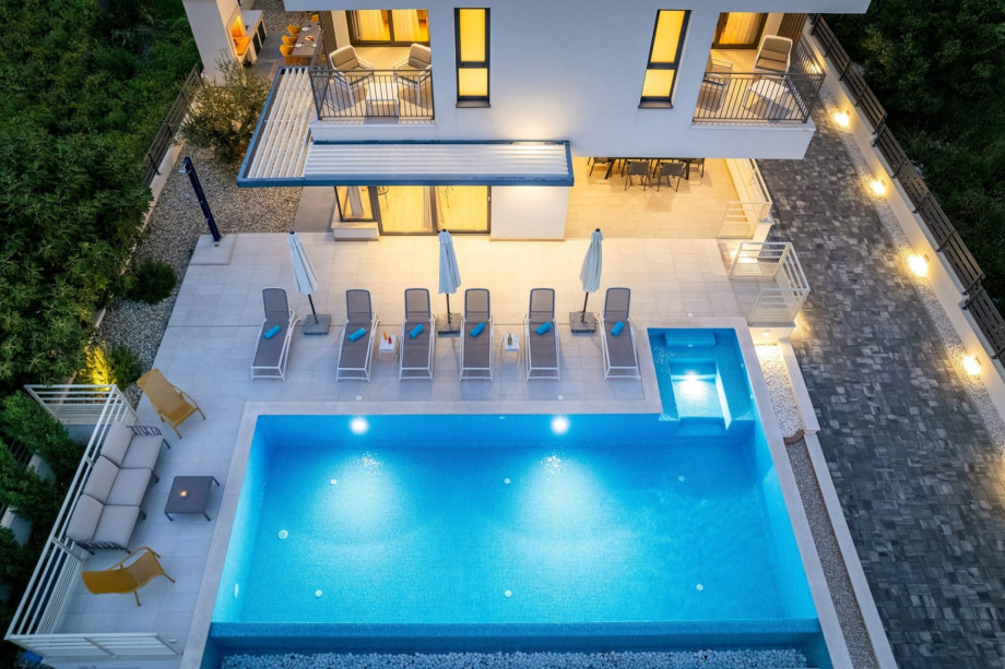 Bird view of the Villa Consido