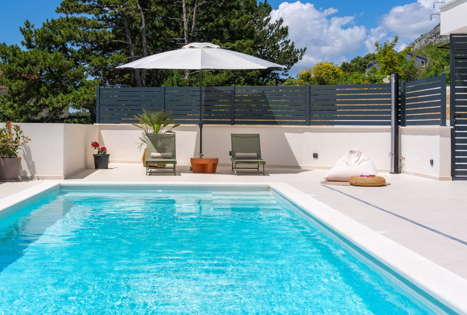 While you refresh yourself in the  pool you can admire the breathtaking view