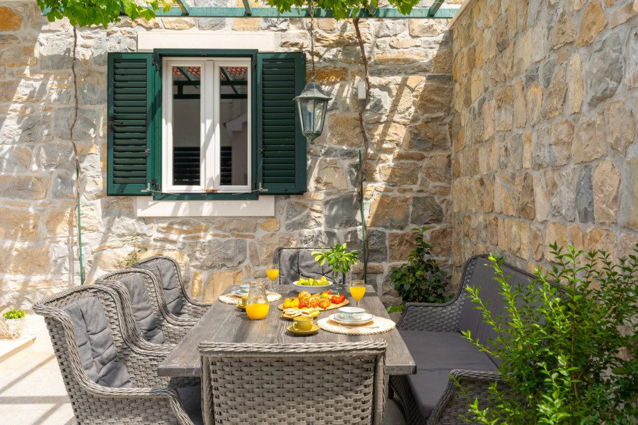 Outdoor dining table for 8 people