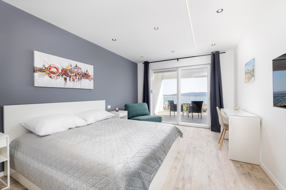 Bedroom No3 with a king size bed, TV, A/C; en-suite bathroom, balcony