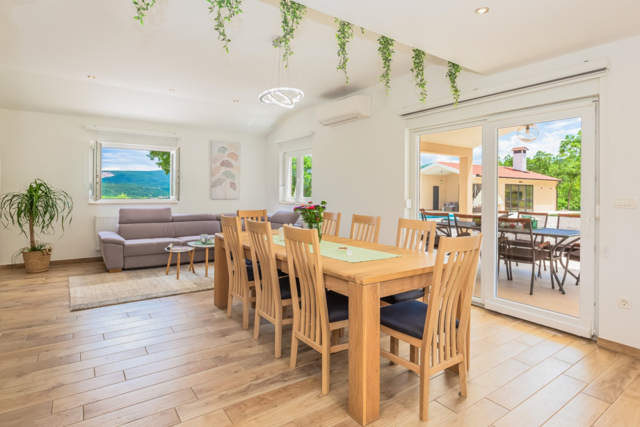 Fully equipped kitchen with all you need for a very comfortable stay