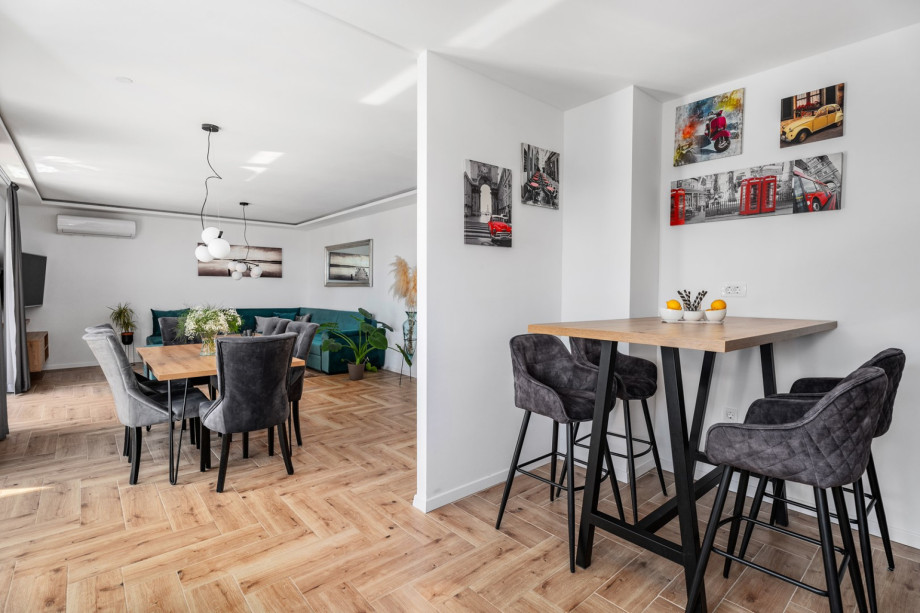 Stylish dining area on the ground floor
