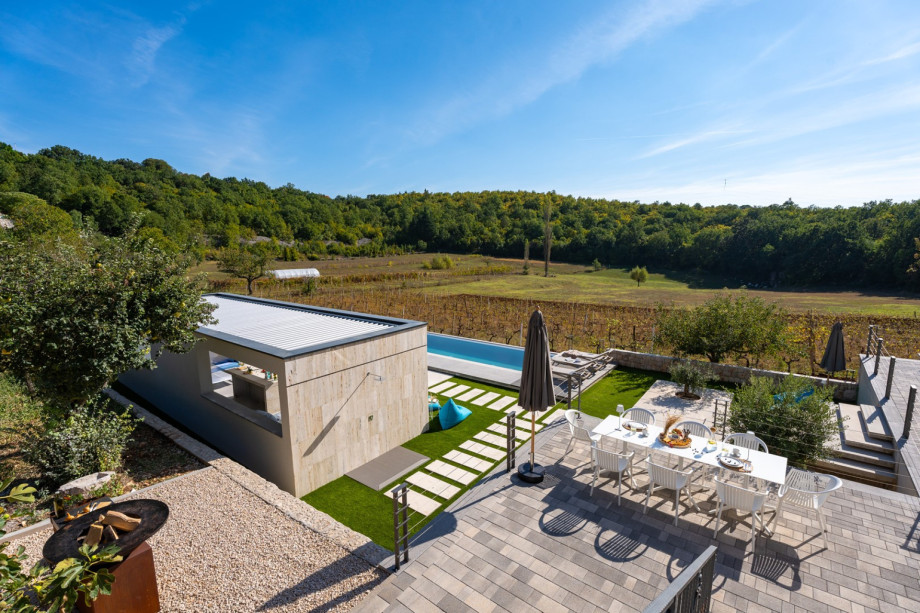 Very spacious sun deck area with spectacular views