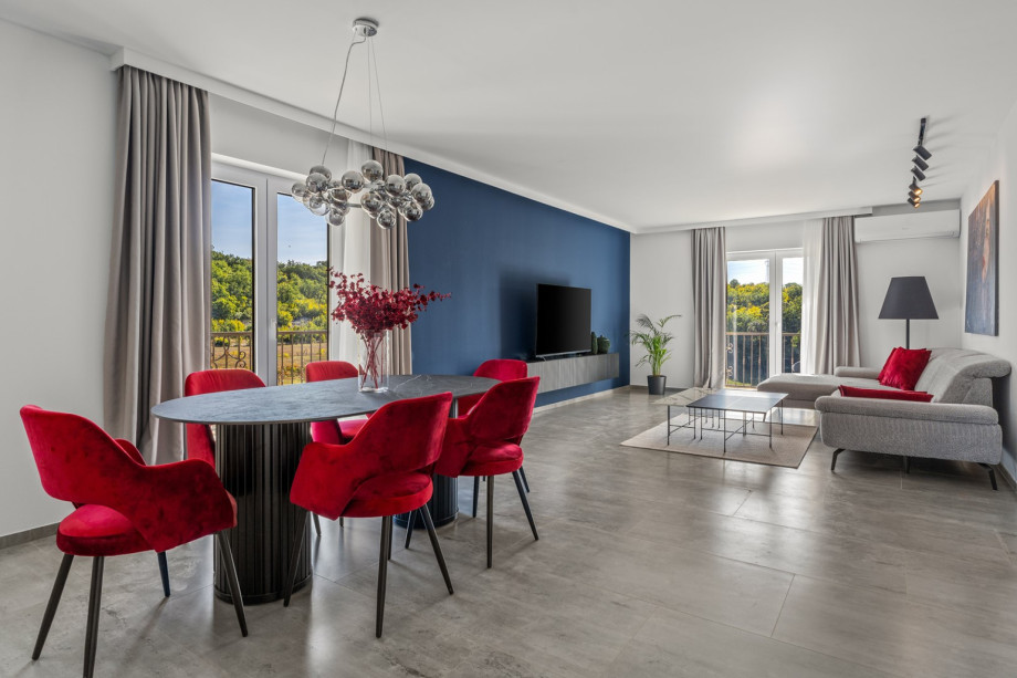 Fully equipped kitchen with all the amenities a modern guest needs