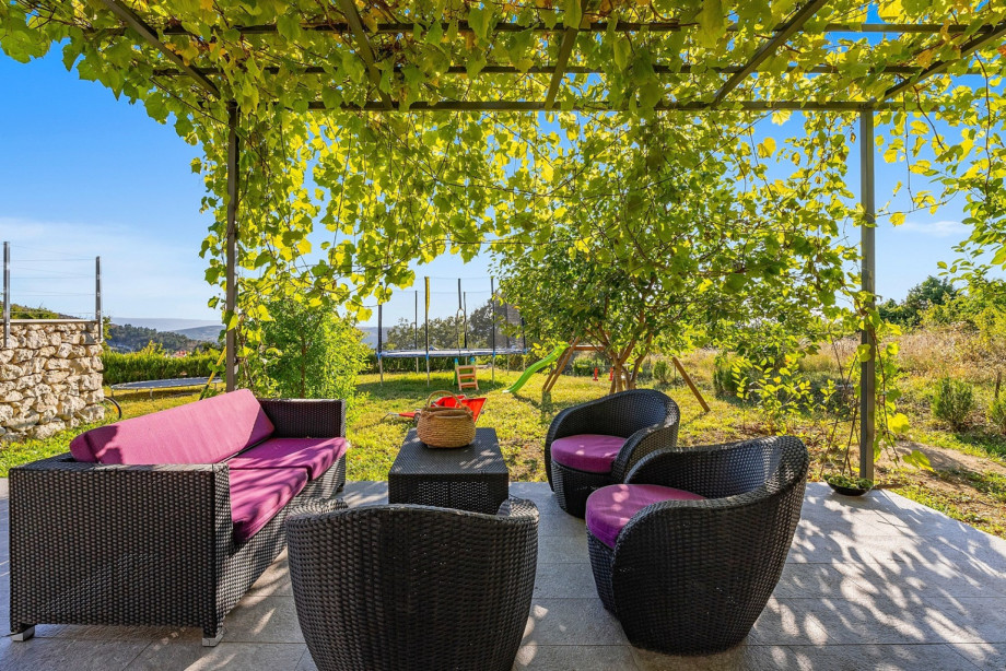 Various lounge corners with natural shade to provide you a perfect home-away-from-home