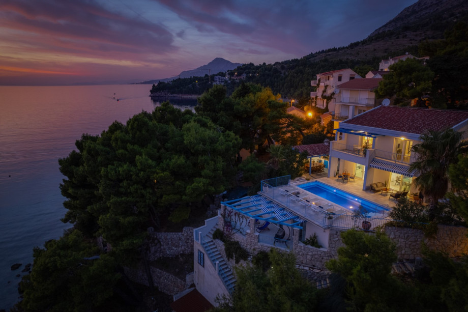 The property is located in the natural surrounding in a quiet neighborhood.