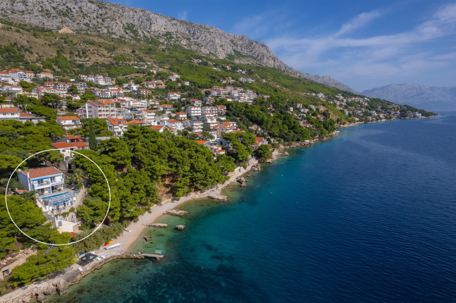 Marked position of the Villa Azzurro