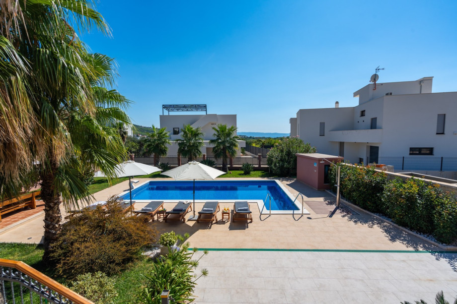 Villa Antura offers comfortable accommodation for 7 people, fully air-conditioned with free WiFi.