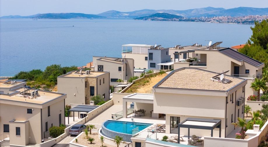 This elegant 4-bedroom villa can accommodate up to 8 people