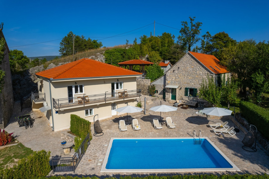 Krka waterfalls are 1:20h away also very much worth visiting