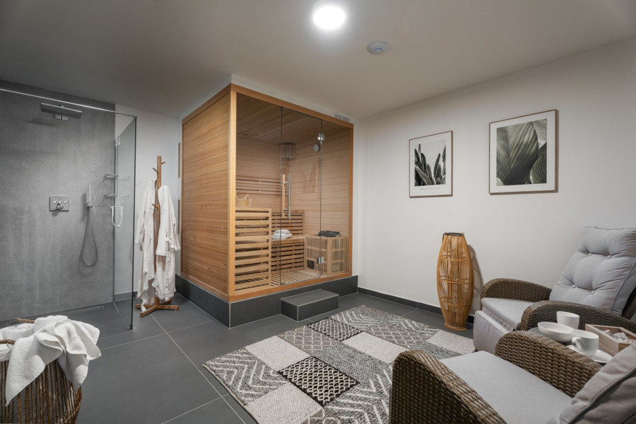 For complete relaxation, at your disposal, you have also a Finnish Sauna