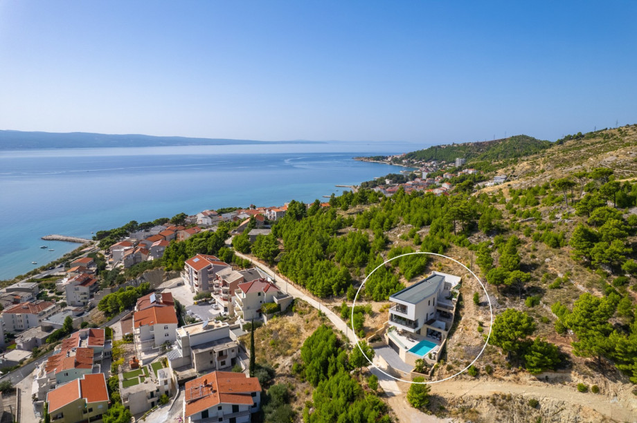 Marked position of the Villa Nitia